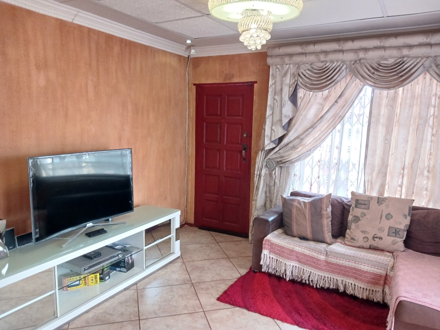 3 Bedroom Property for Sale in Tlhabane West North West